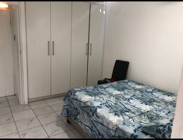 2.5 BEDROOM FLAT RENTED IN SYDENHAM
